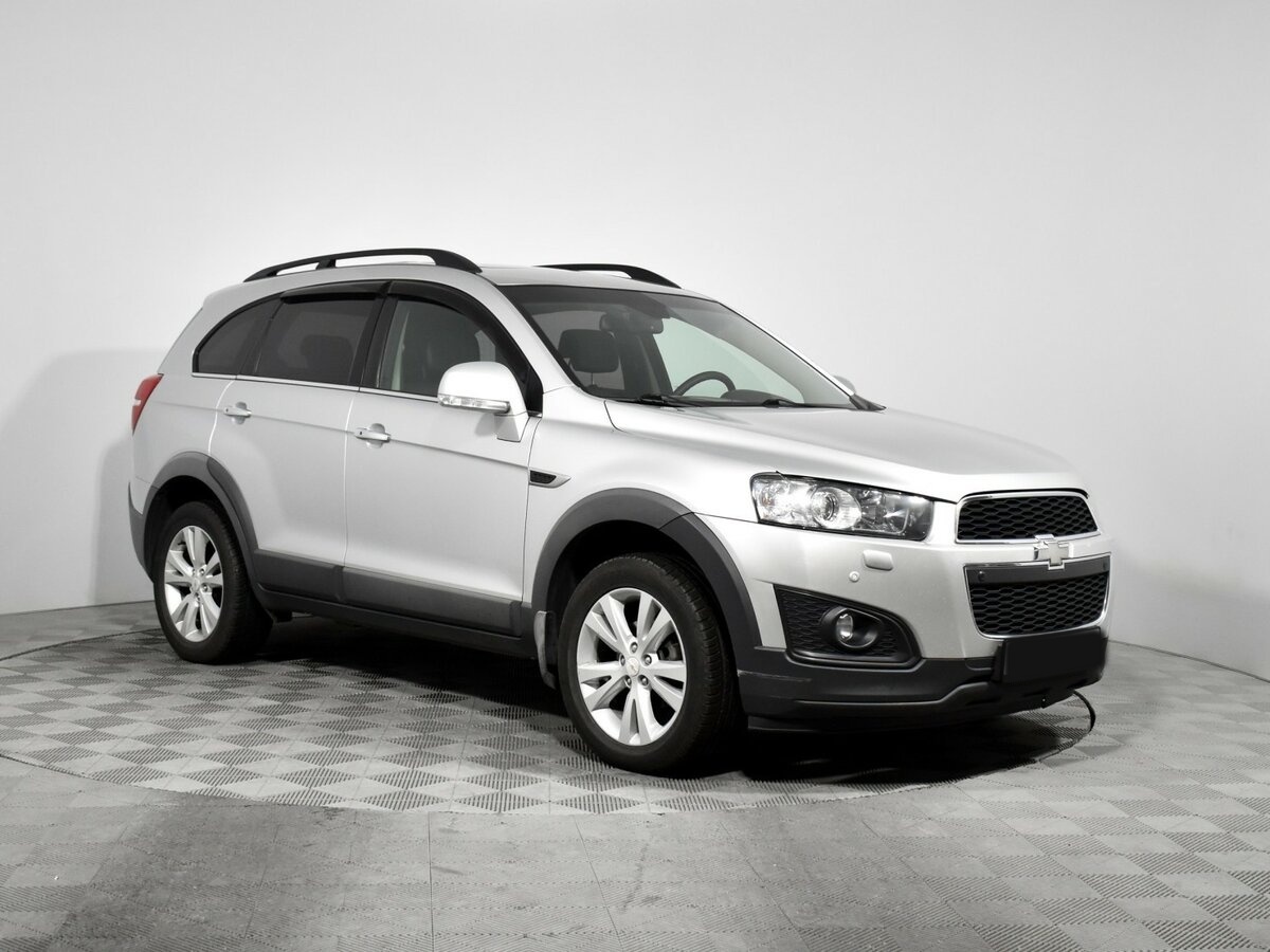 Купить Chevrolet Captiva с пробегом. Фото: #1