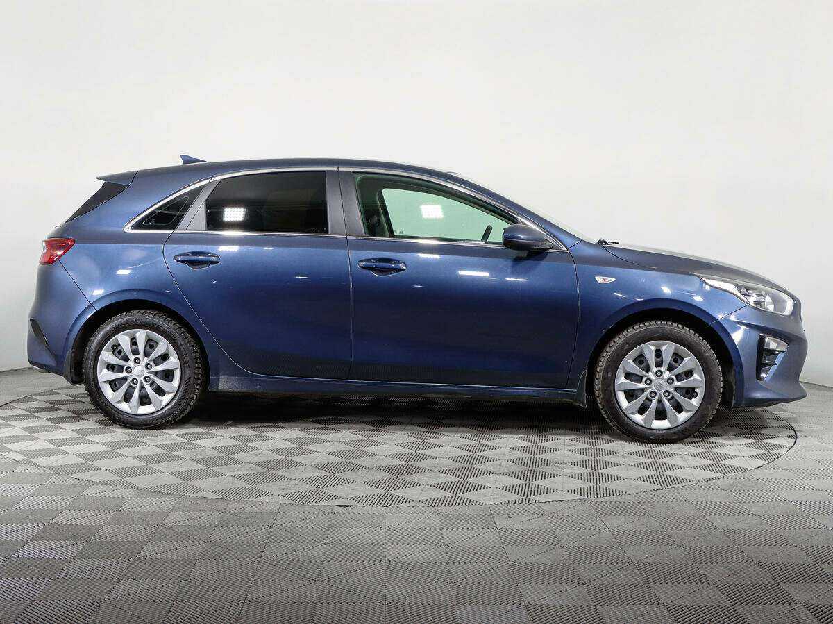 Купить Kia Ceed с пробегом. Фото: #3