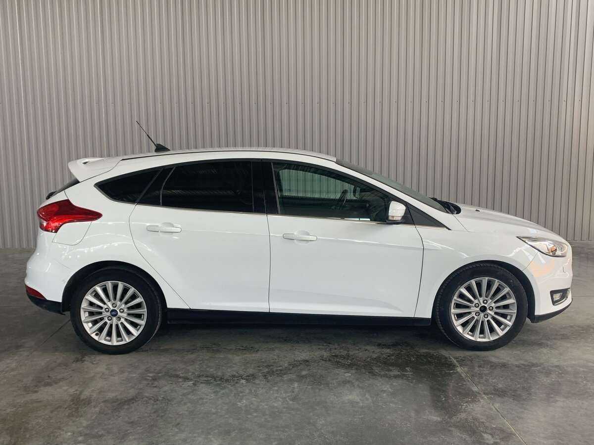 Купить Ford Focus с пробегом. Фото: #3