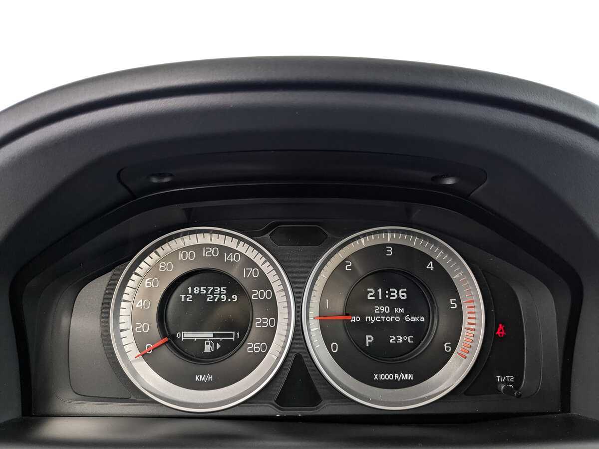 Купить Volvo XC60 с пробегом. Фото: #11