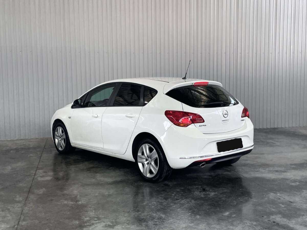 Купить Opel Astra с пробегом. Фото: #6