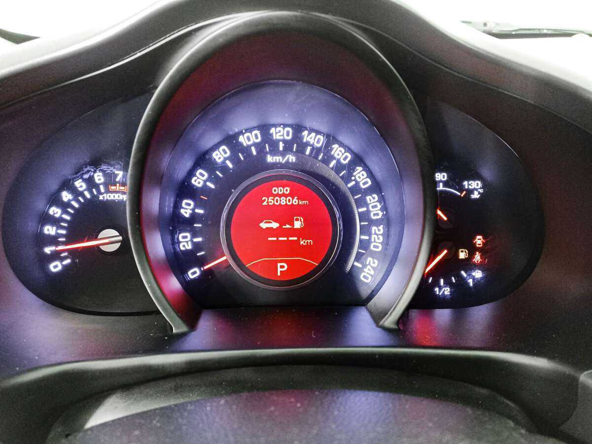 Купить Kia Sportage с пробегом. Фото: #10