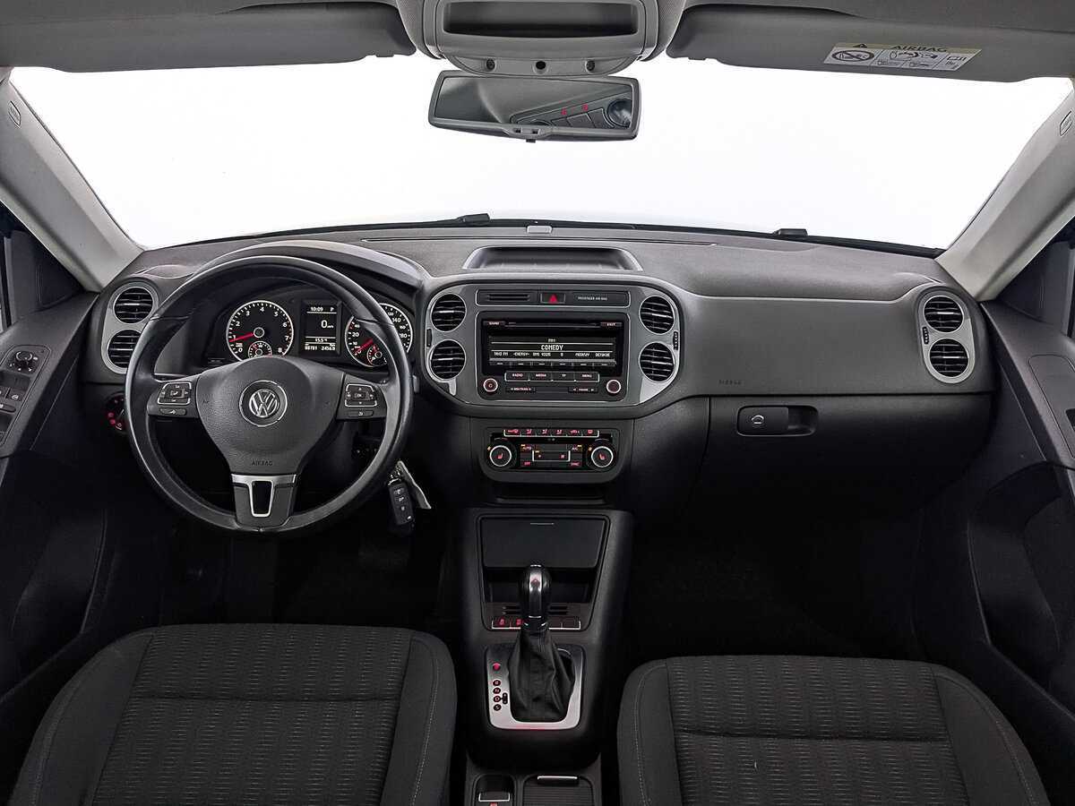 Купить Volkswagen Tiguan с пробегом. Фото: #13