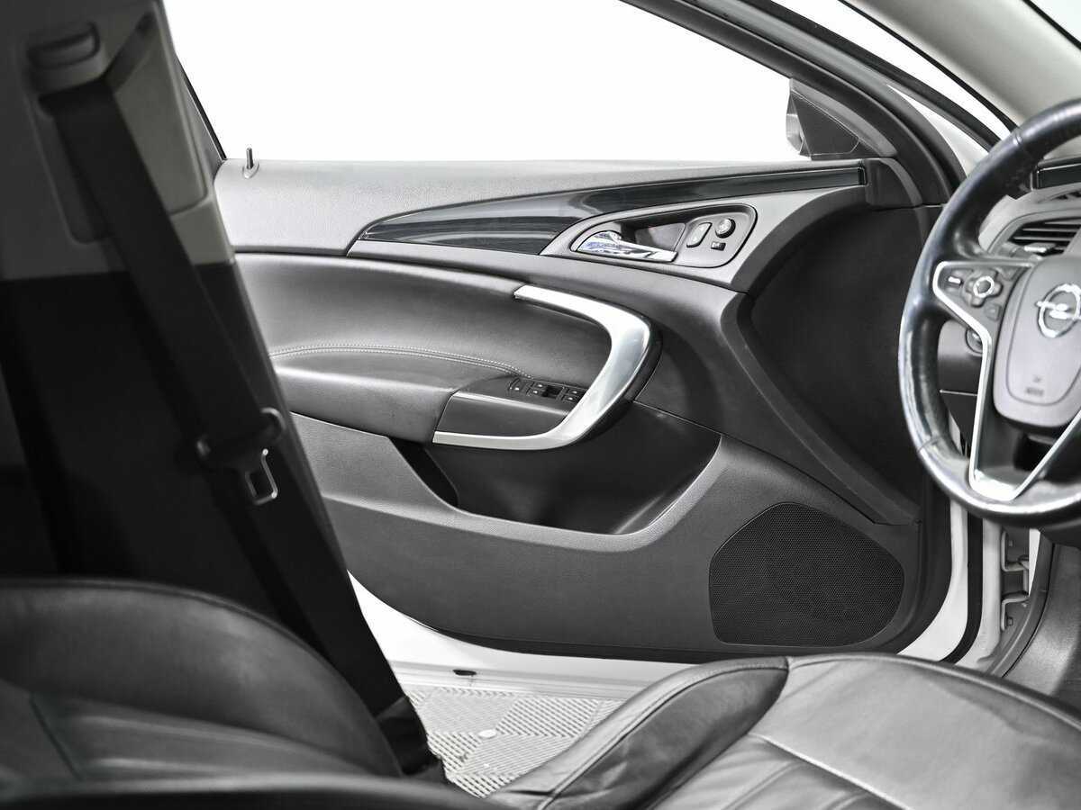 Купить Opel Insignia с пробегом. Фото: #5