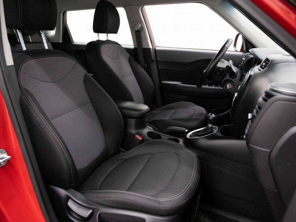 Купить Kia Soul с пробегом. Фото: #11