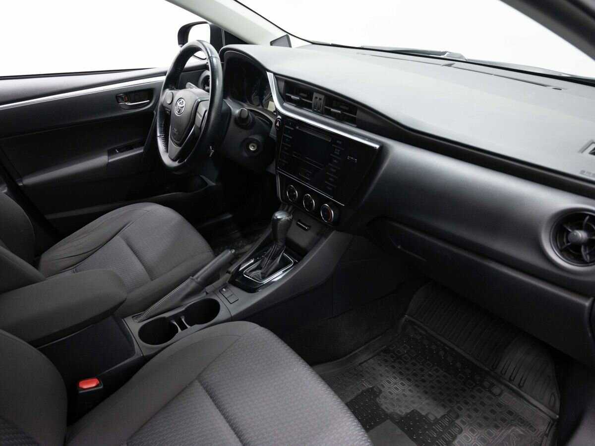 Купить Toyota Corolla с пробегом. Фото: #10