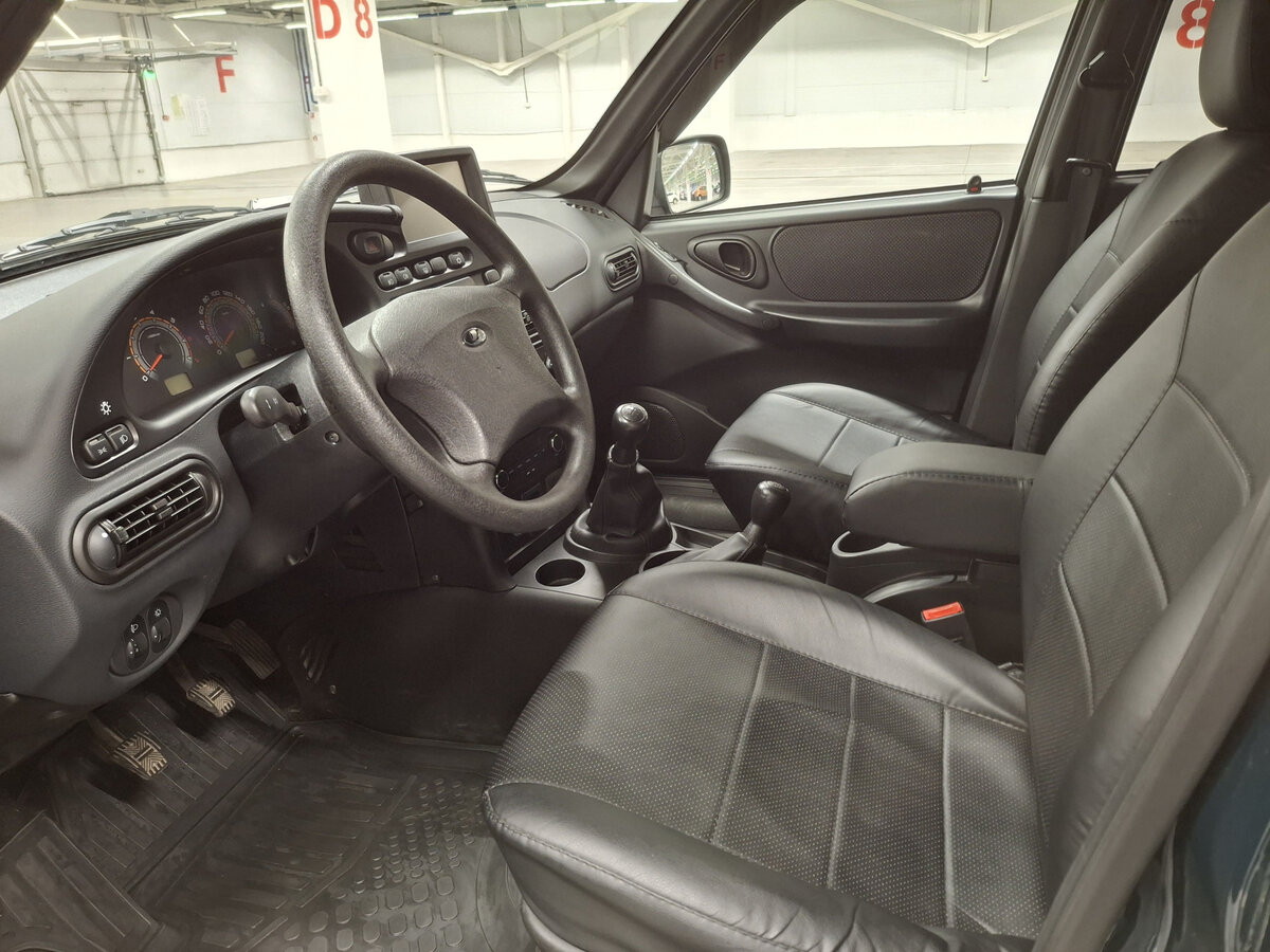 Купить Lada (ВАЗ) Niva Travel с пробегом. Фото: #14