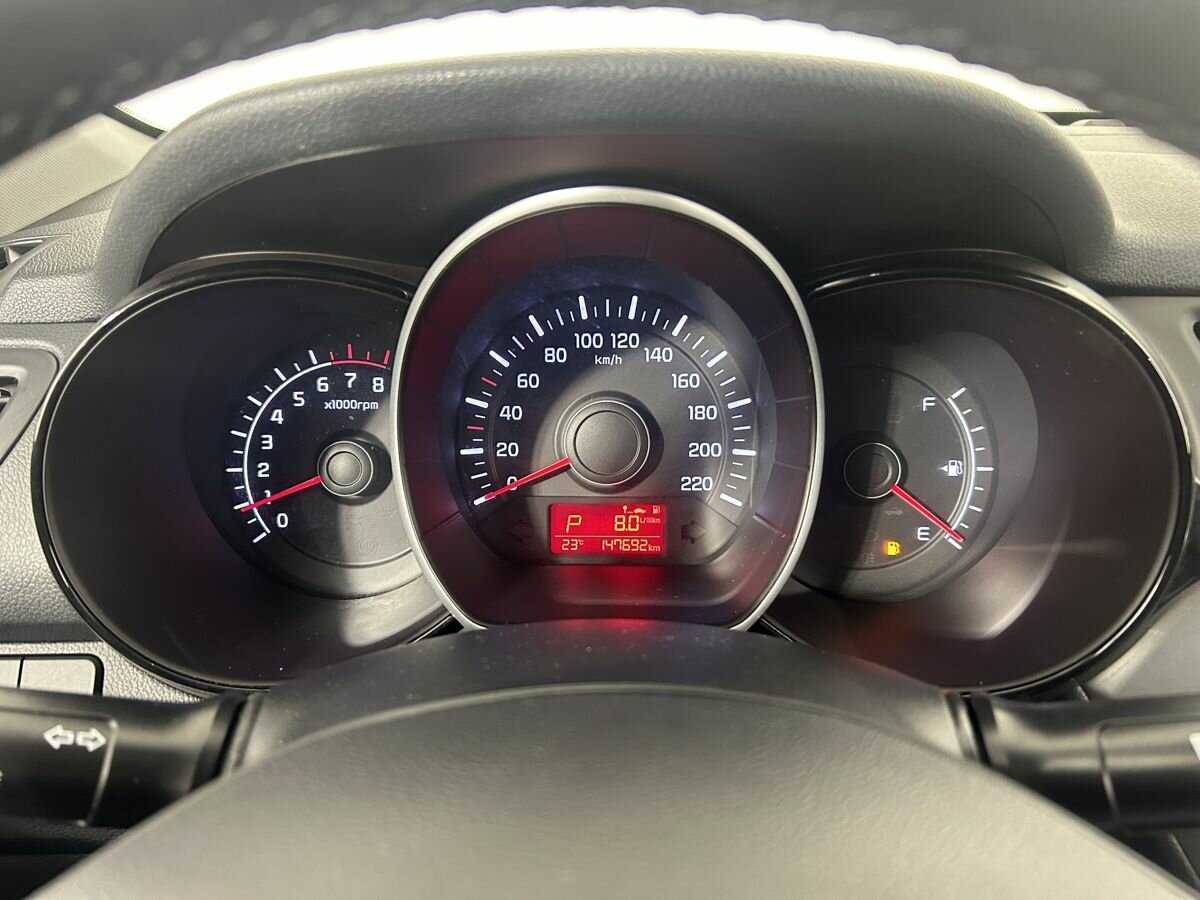 Купить Kia Rio с пробегом. Фото: #10