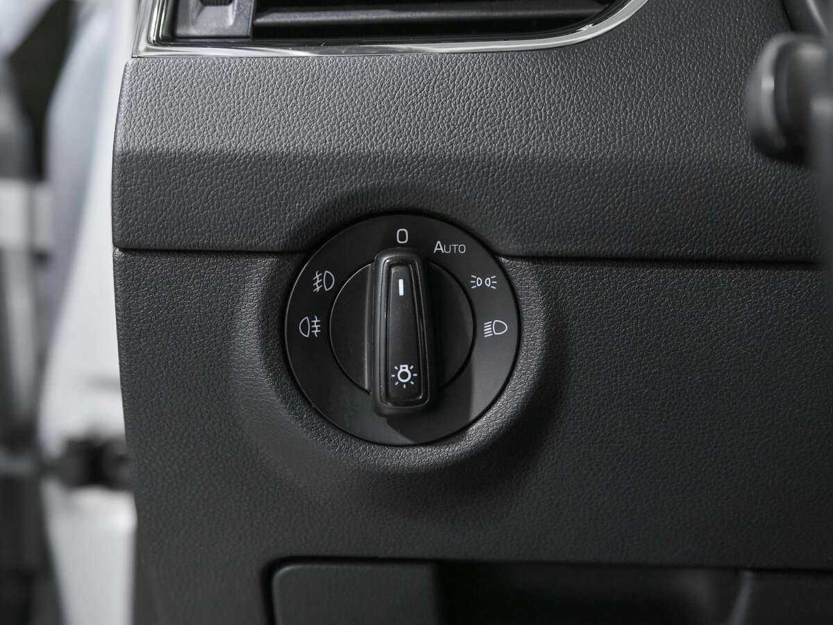 Купить Skoda Octavia с пробегом. Фото: #11