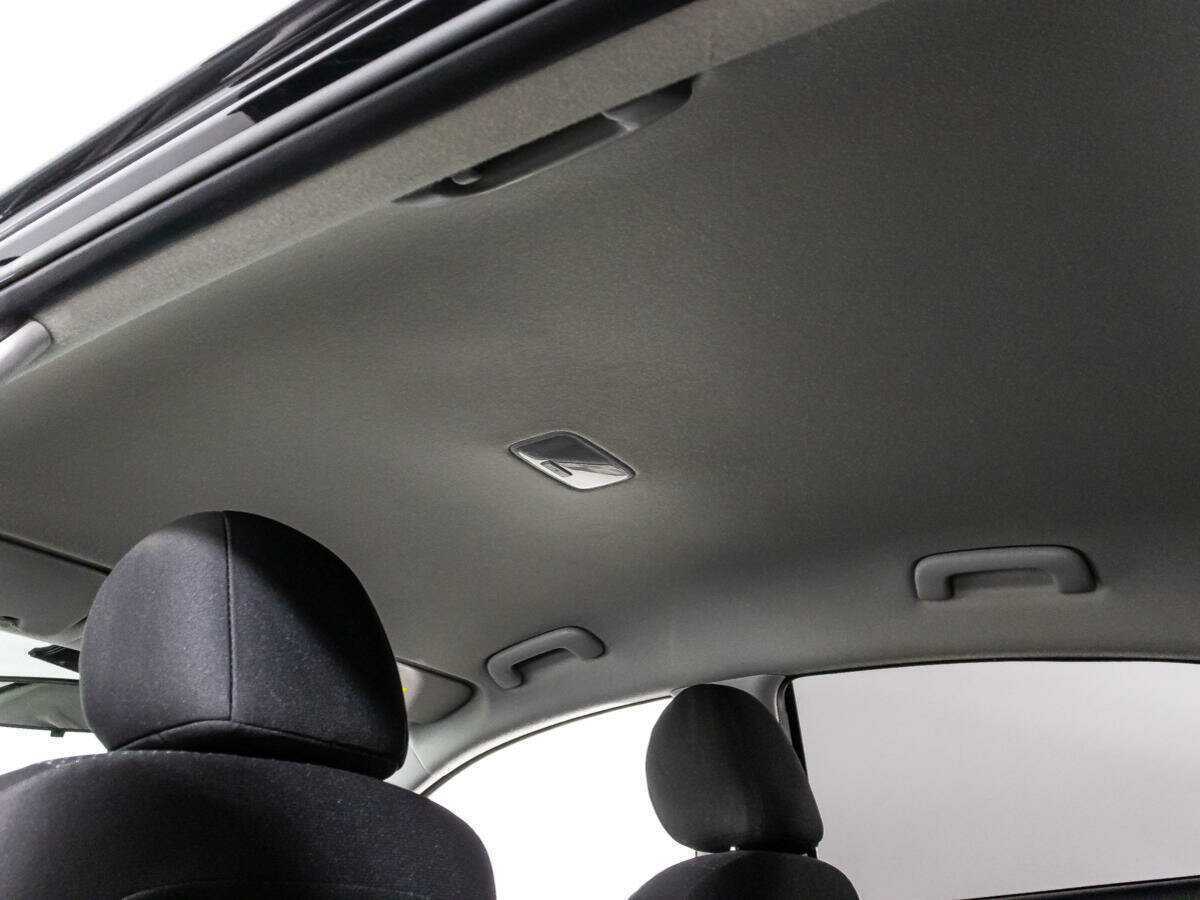 Купить Kia Rio с пробегом. Фото: #22