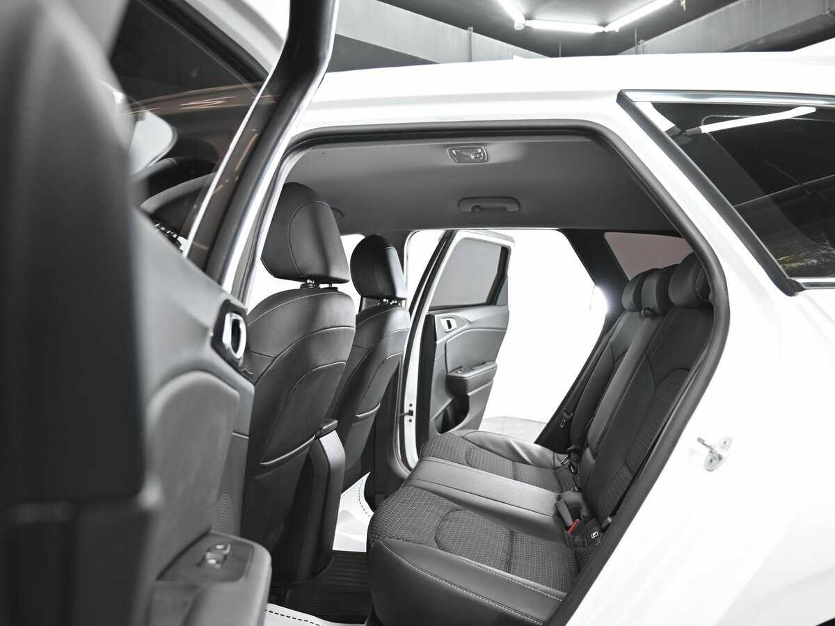 Купить Kia Ceed с пробегом. Фото: #14