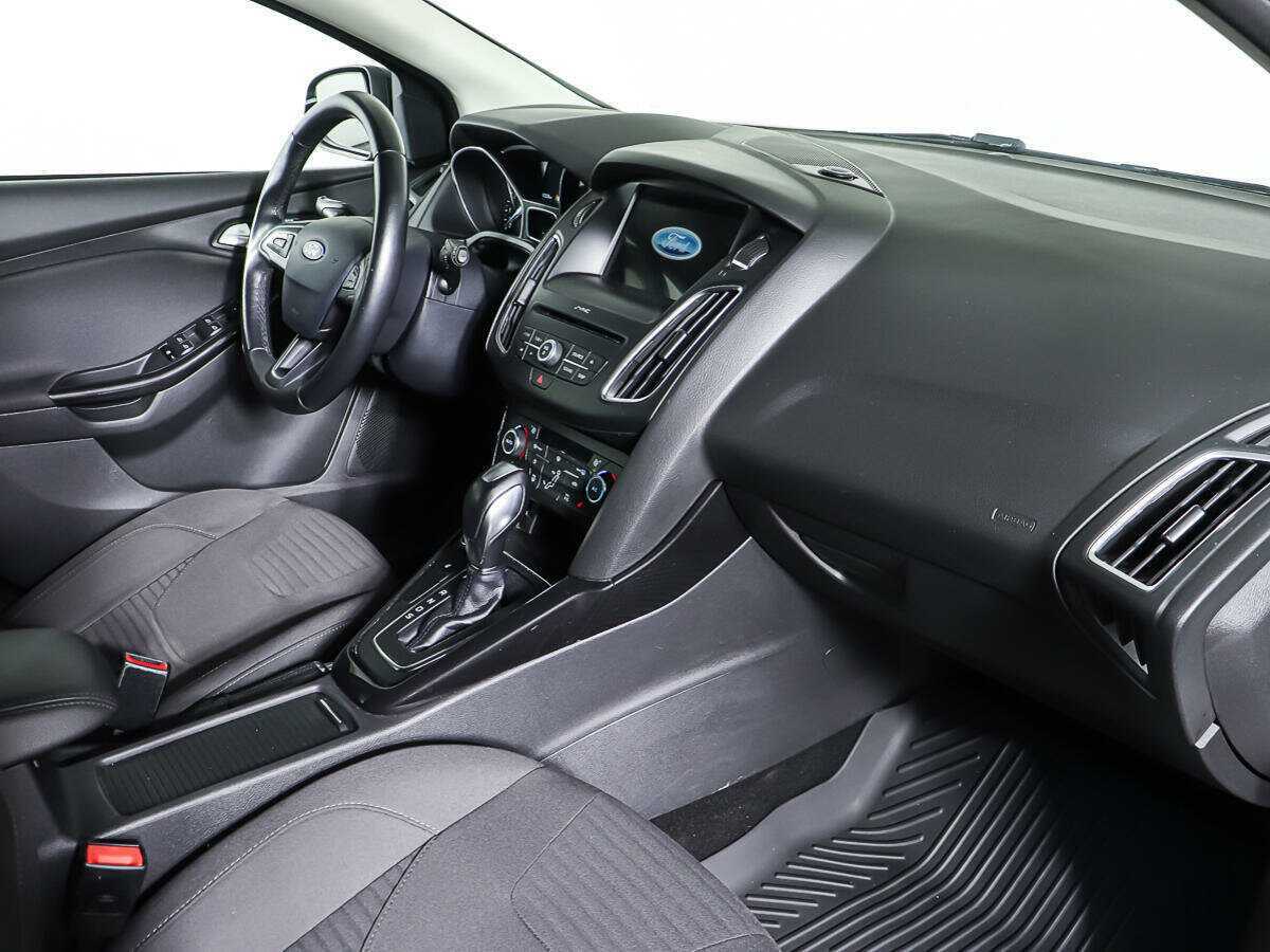 Купить Ford Focus с пробегом. Фото: #8