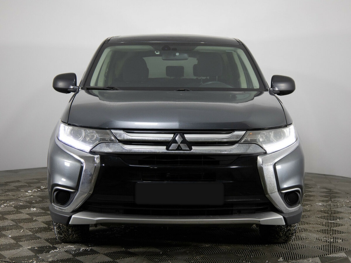 Купить Mitsubishi Outlander с пробегом. Фото: #1