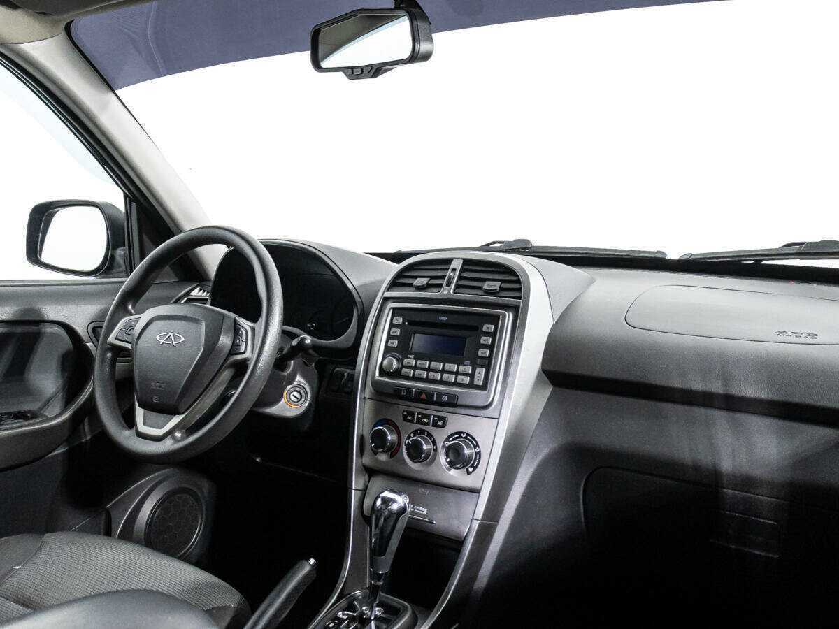 Купить Chery Tiggo (T11) с пробегом. Фото: #8