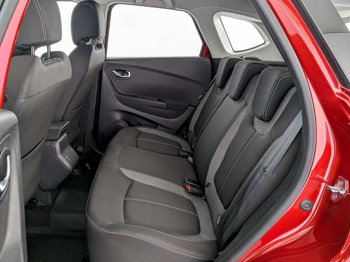 Купить Renault Kaptur с пробегом. Фото: #8