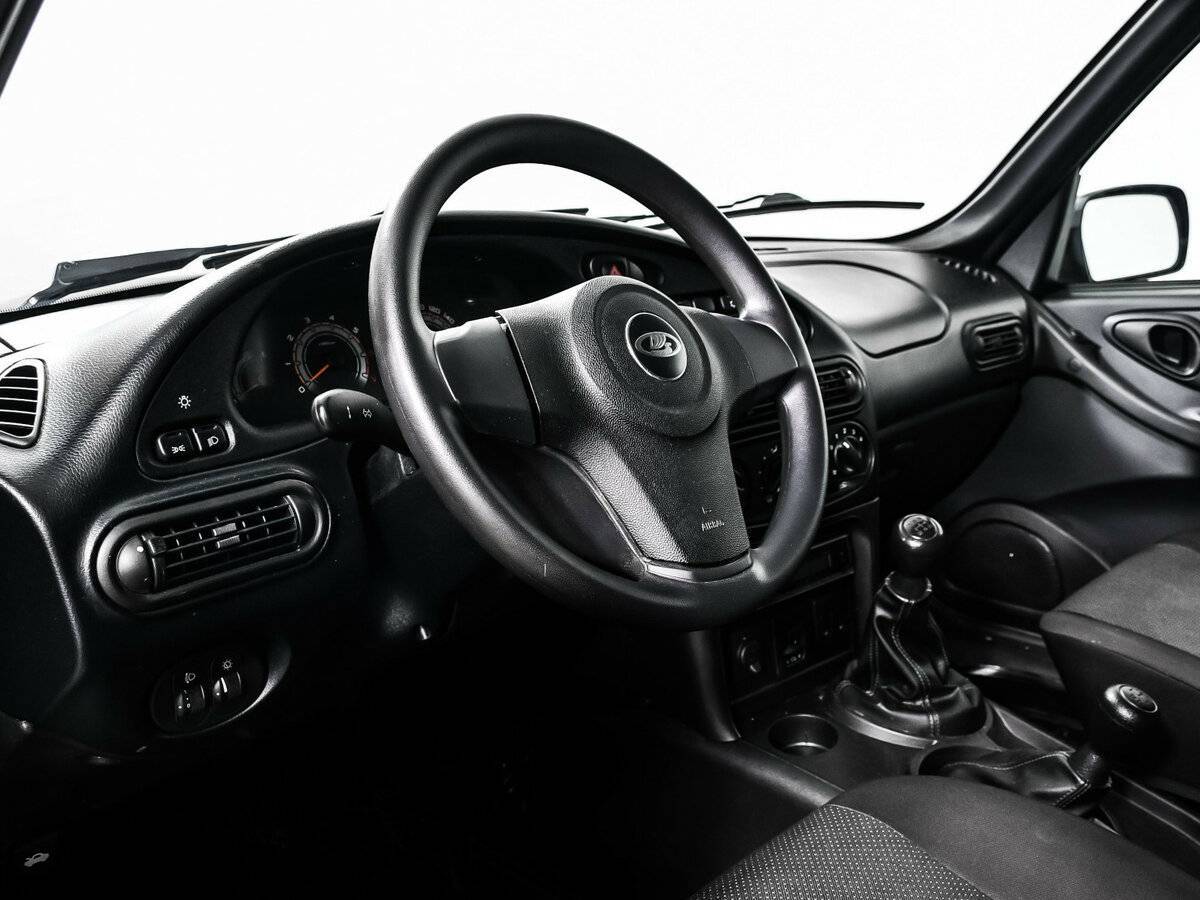 Купить Lada (ВАЗ) Niva с пробегом. Фото: #11