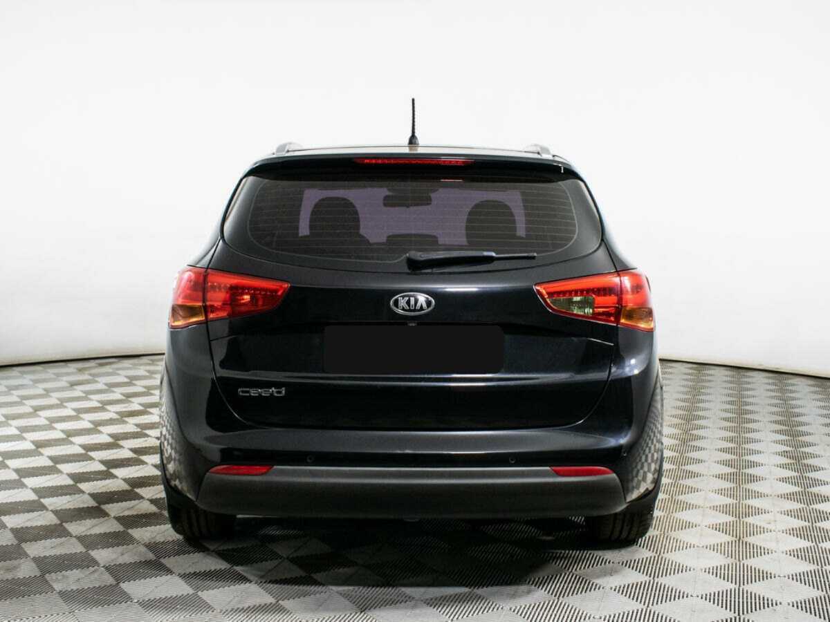 Купить Kia Ceed с пробегом. Фото: #4