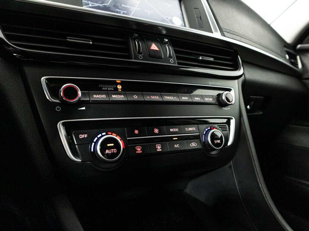 Купить Kia Optima с пробегом. Фото: #14