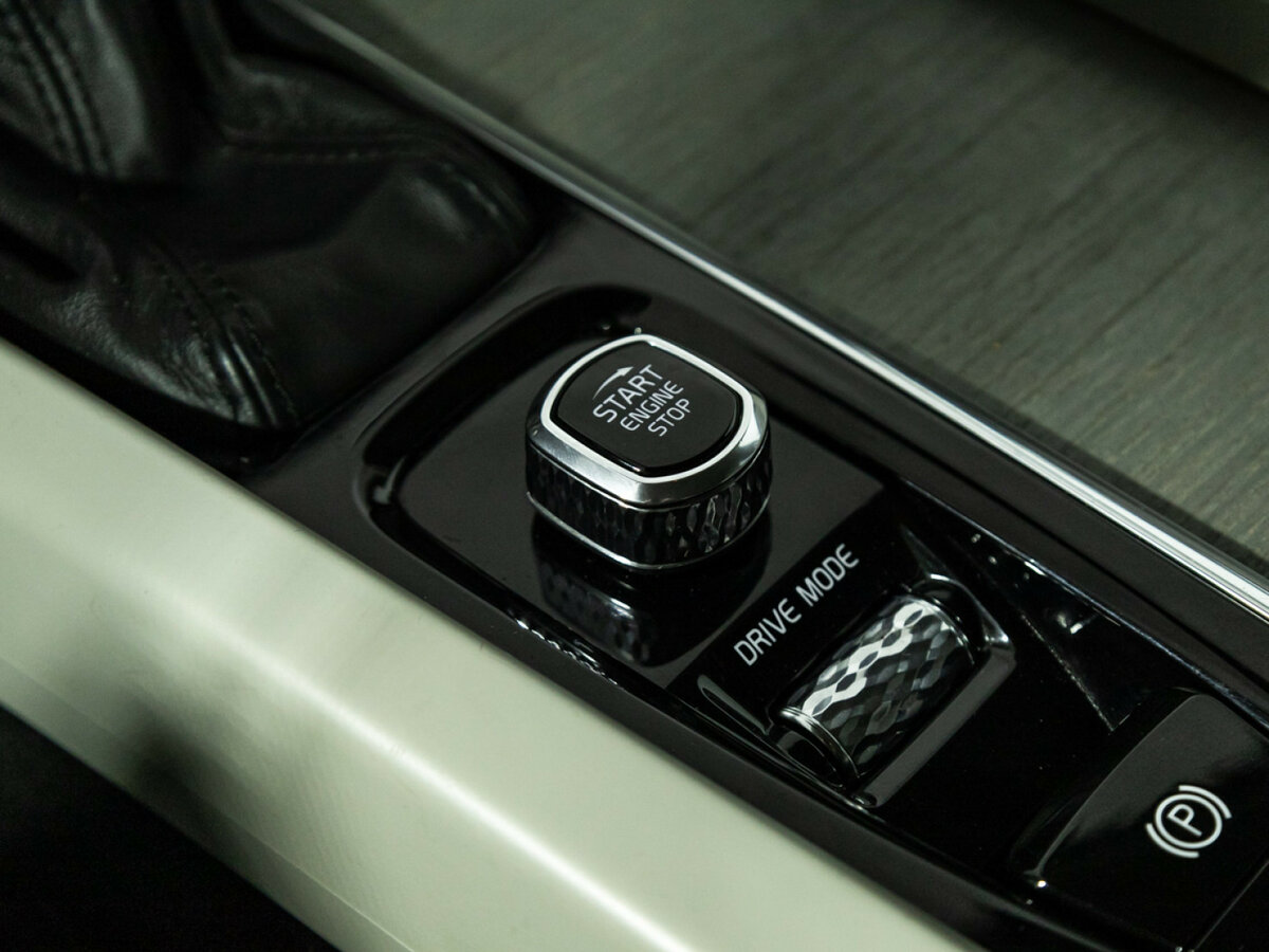 Купить Volvo V60 с пробегом. Фото: #15