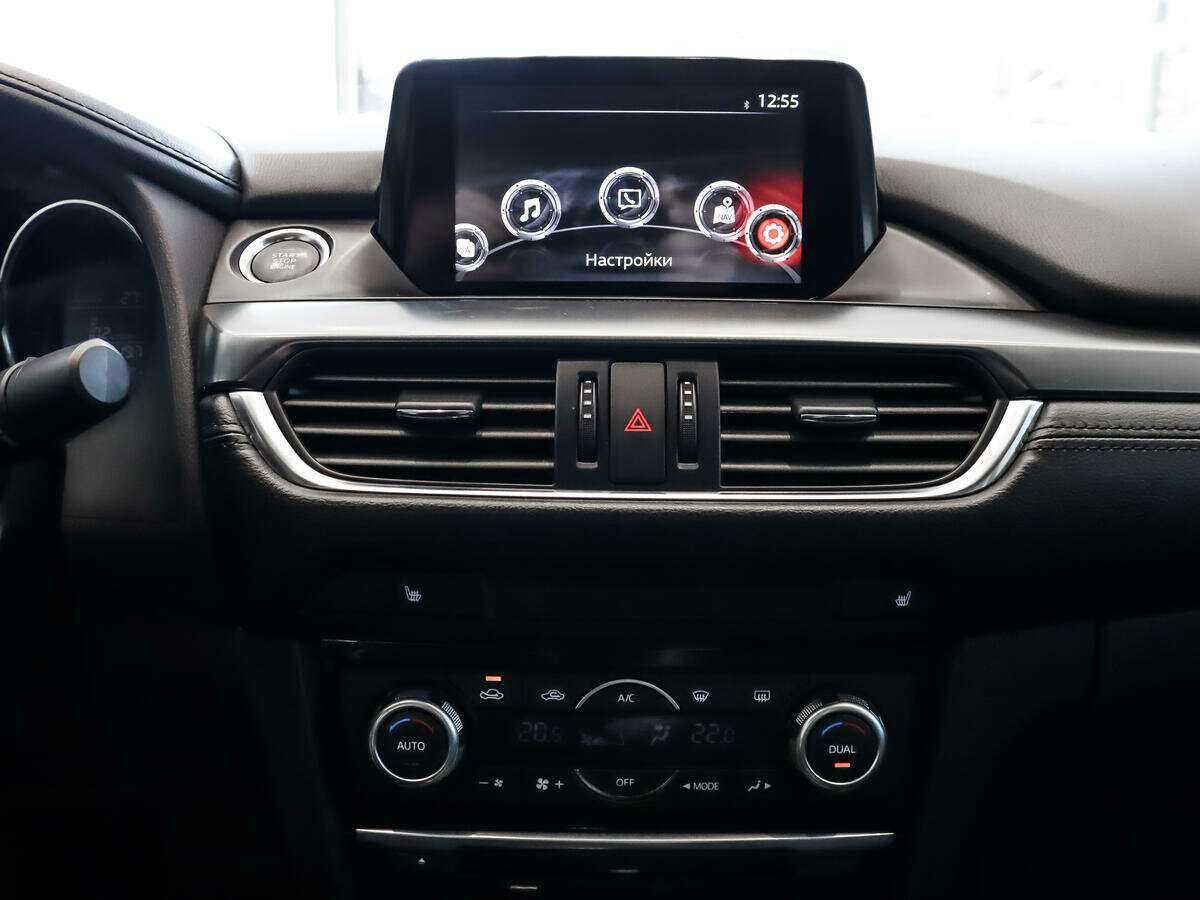 Купить Mazda 6 с пробегом. Фото: #13