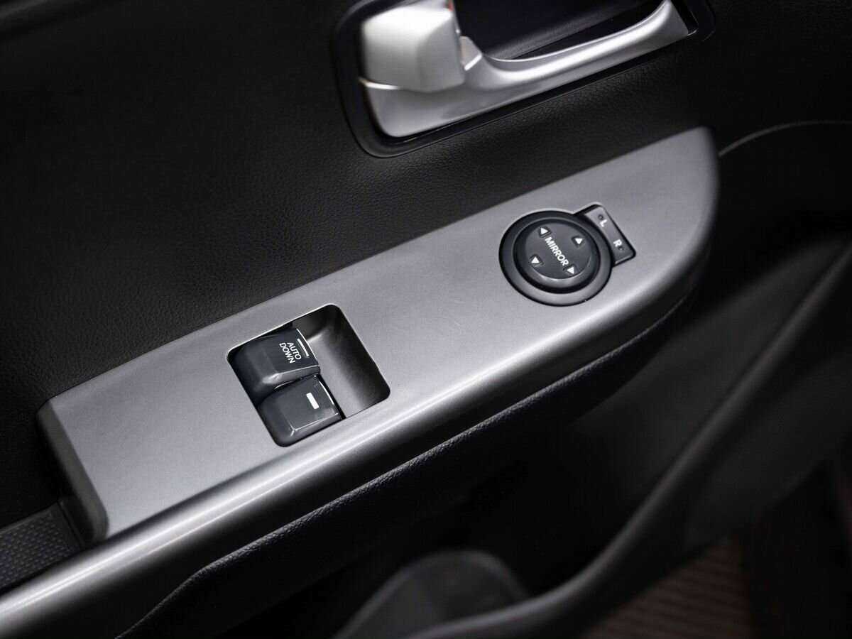 Купить Kia Rio с пробегом. Фото: #18