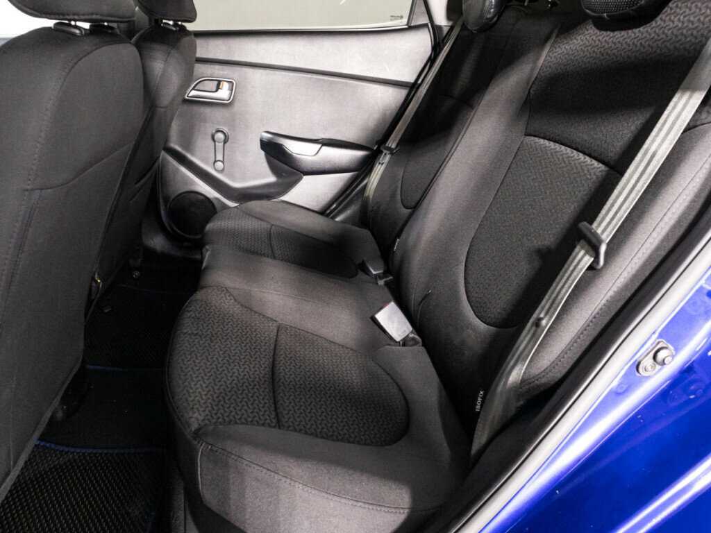Купить Kia Rio с пробегом. Фото: #9