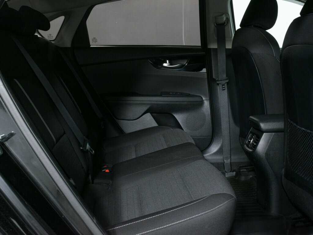 Купить Kia Cerato с пробегом. Фото: #9