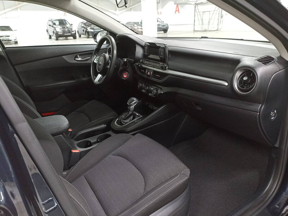 Купить Kia Cerato с пробегом. Фото: #10