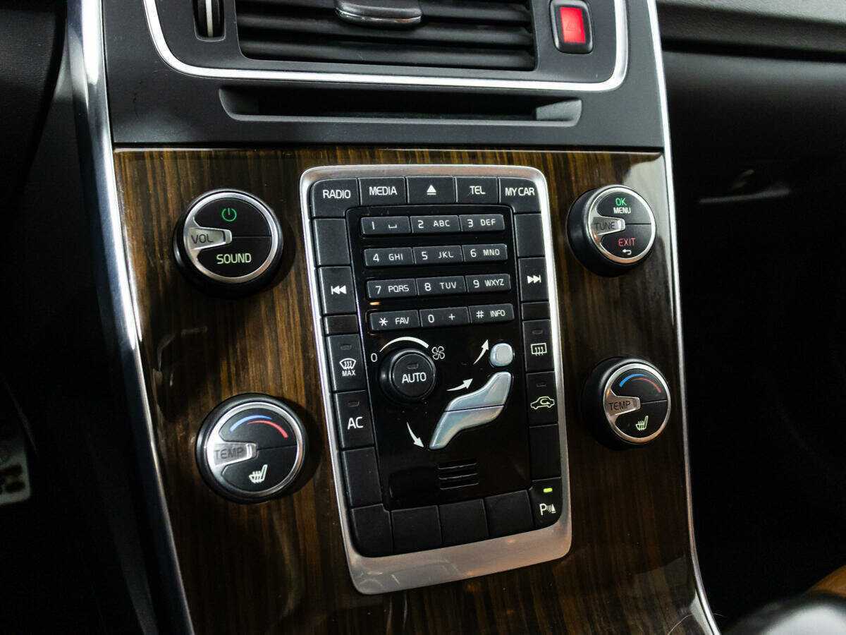 Купить Volvo S60 с пробегом. Фото: #16