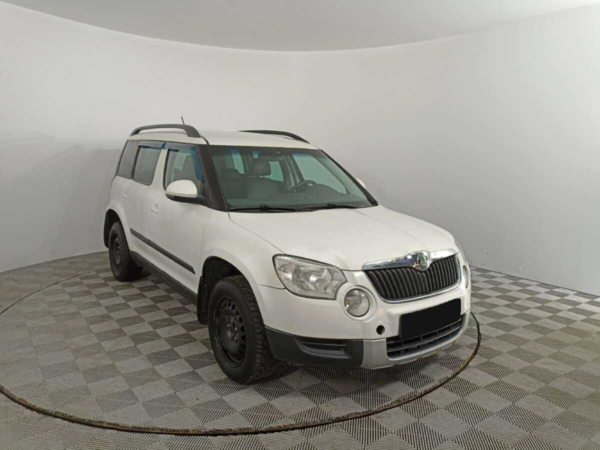 Купить Skoda Yeti с пробегом. Фото: #2