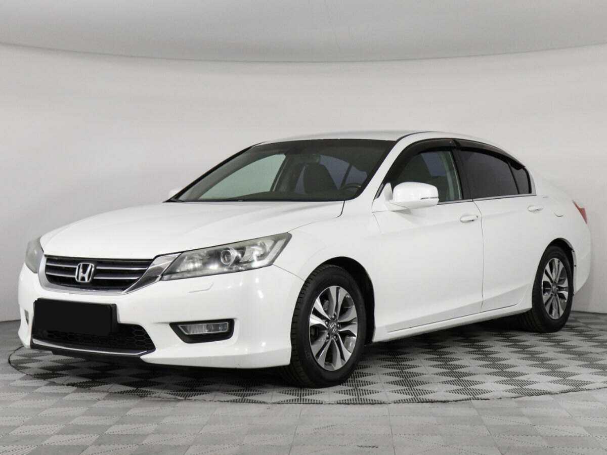 Купить Honda Accord с пробегом. Посмотреть фото