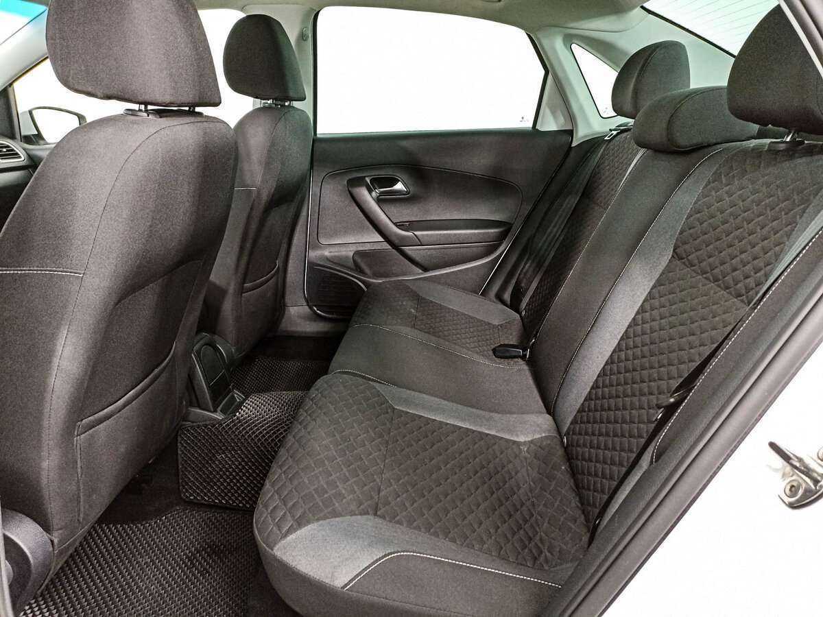 Купить Volkswagen Polo с пробегом. Фото: #8