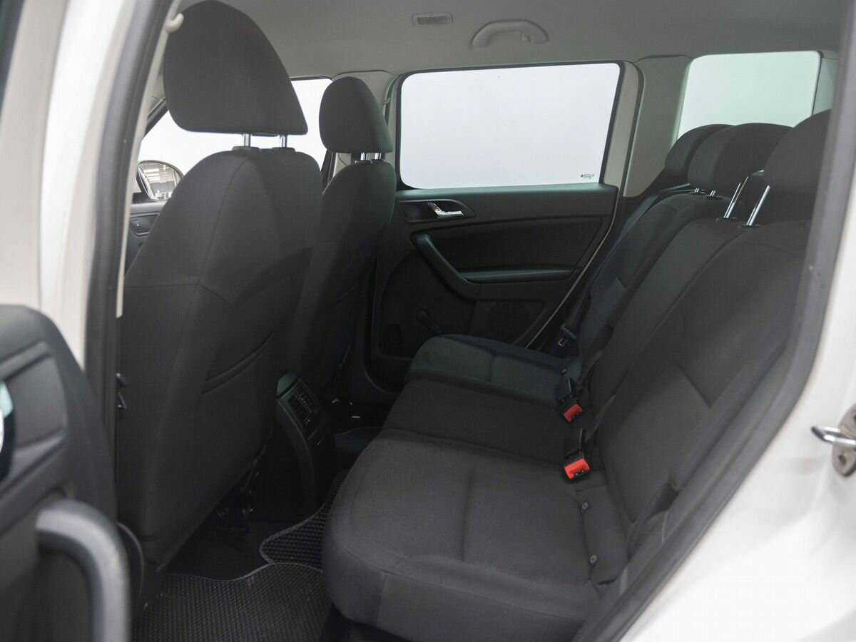 Купить Skoda Yeti с пробегом. Фото: #7