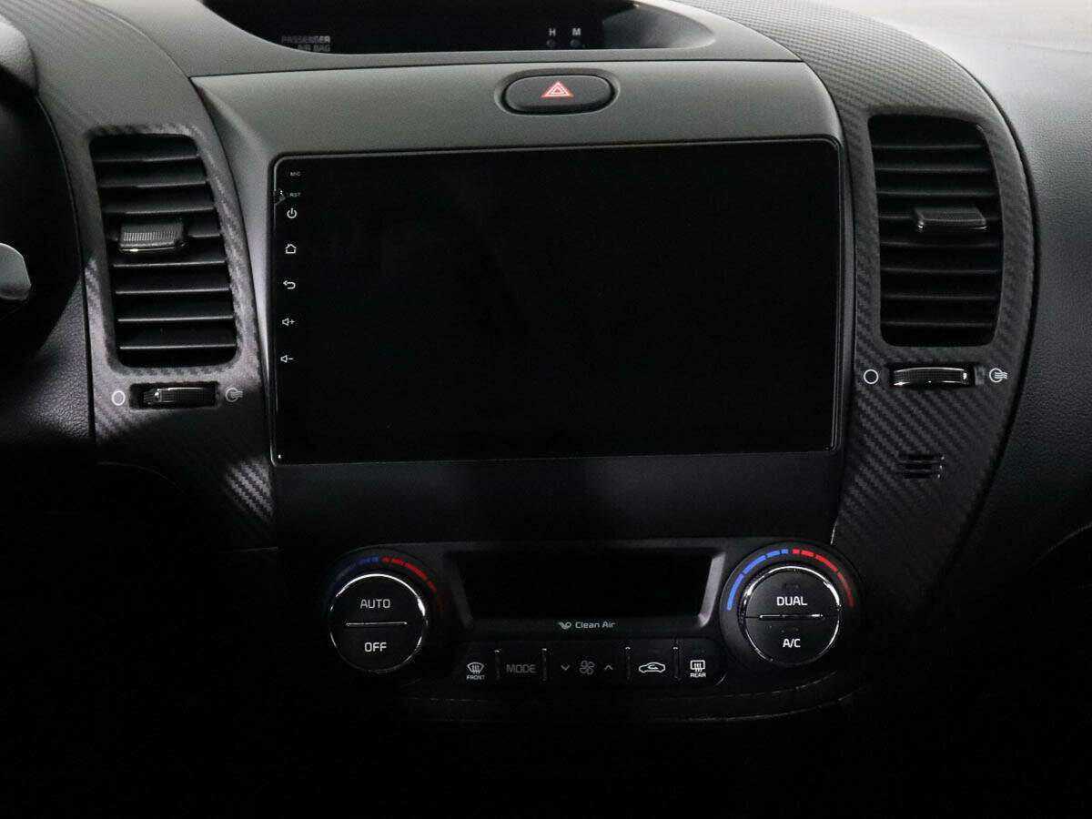 Купить Kia Cerato с пробегом. Фото: #10