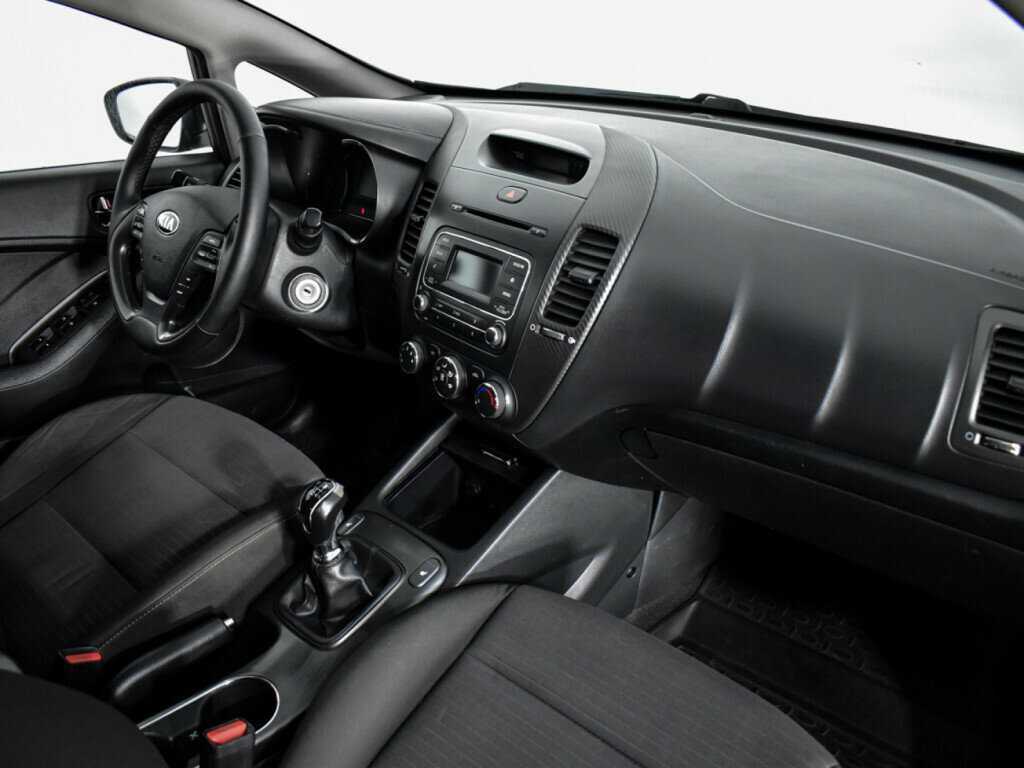 Купить Kia Cerato с пробегом. Фото: #10