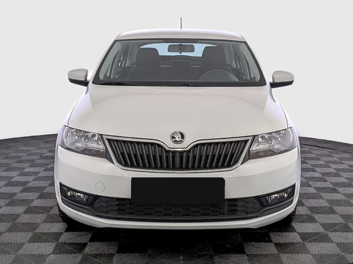 Купить Skoda Rapid с пробегом. Фото: #1