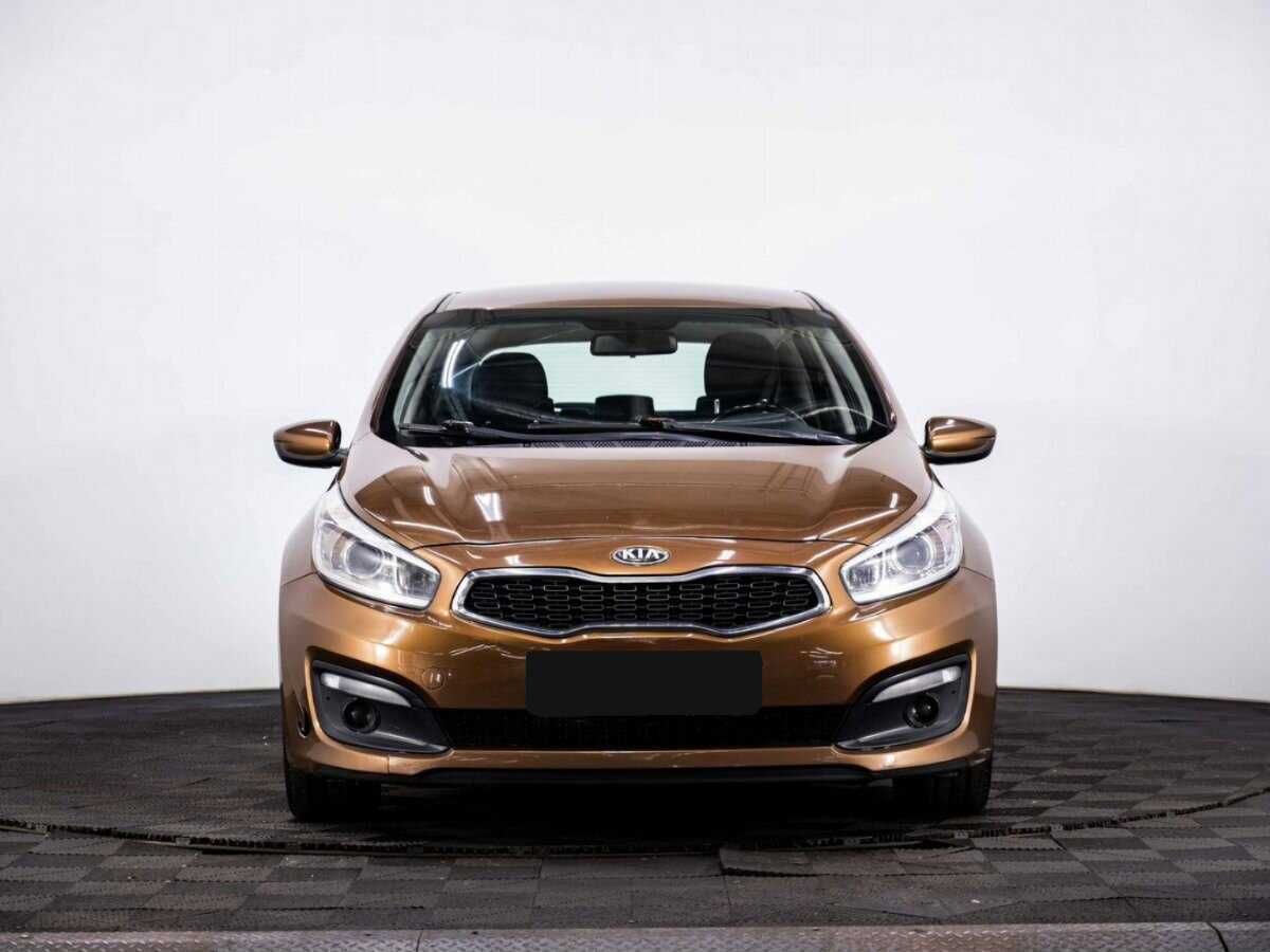 Купить Kia Ceed с пробегом. Фото: #1