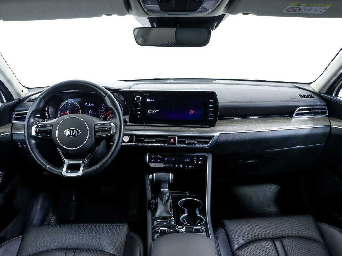 Купить Kia K5 с пробегом. Фото: #9