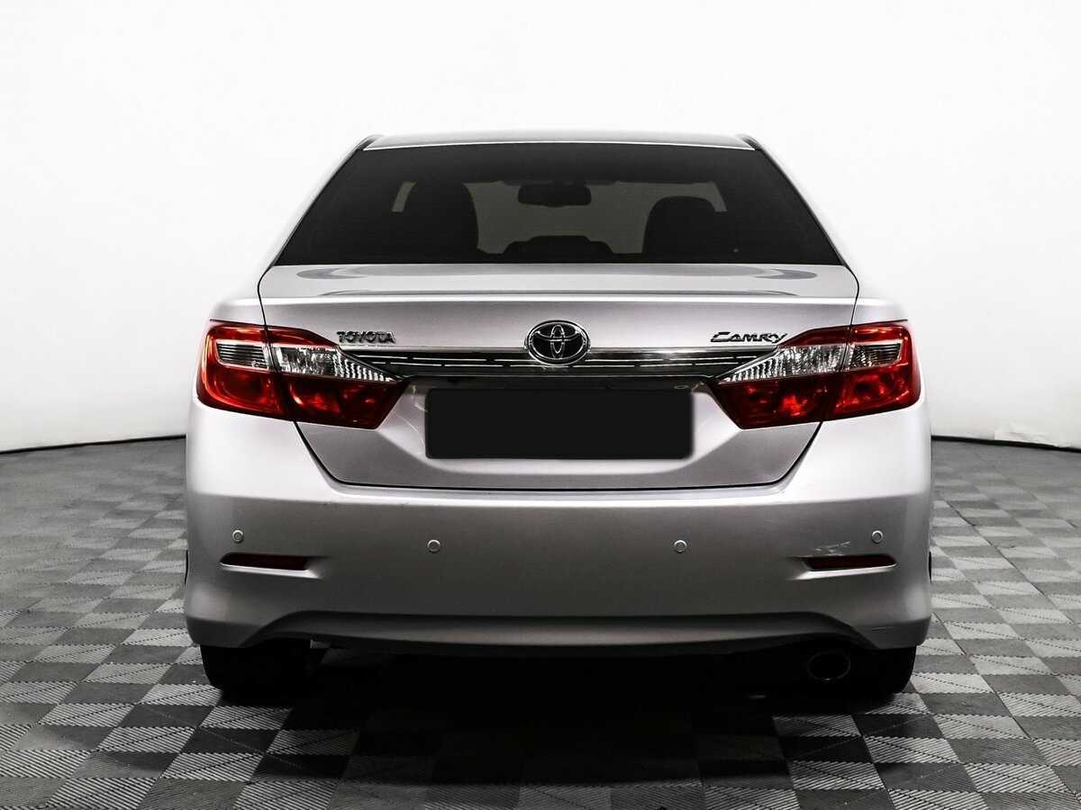 Купить Toyota Camry с пробегом. Фото: #5