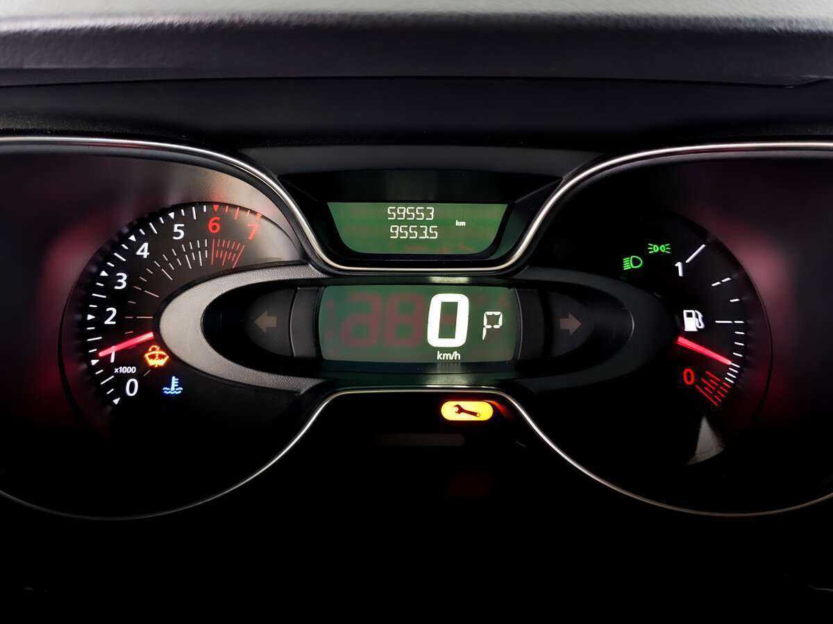 Купить Renault Kaptur с пробегом. Фото: #9