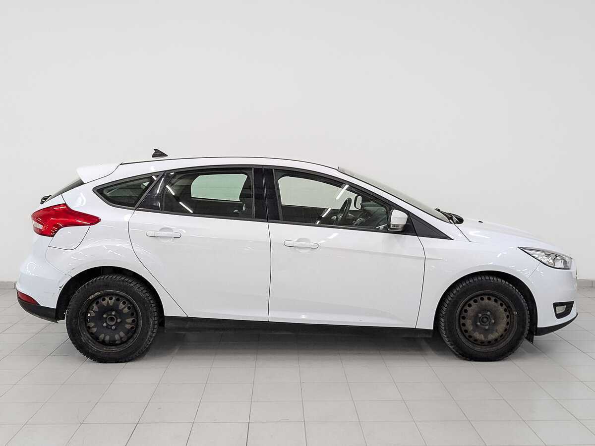 Купить Ford Focus с пробегом. Фото: #3