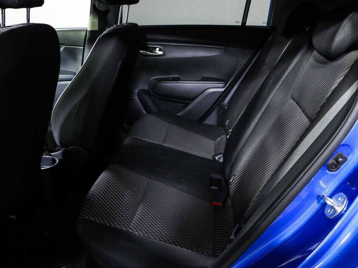 Купить Kia Rio с пробегом. Фото: #7