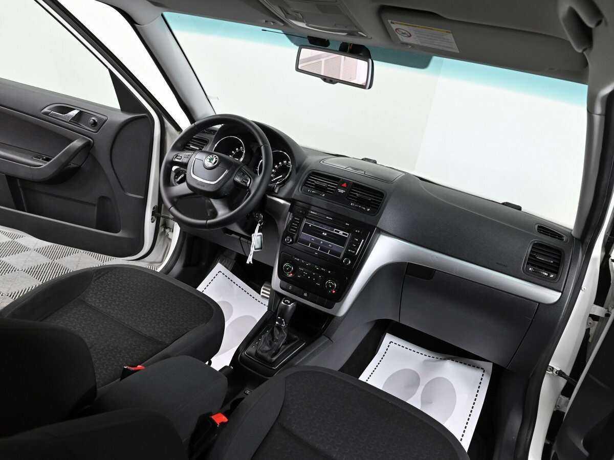 Купить Skoda Yeti с пробегом. Фото: #6
