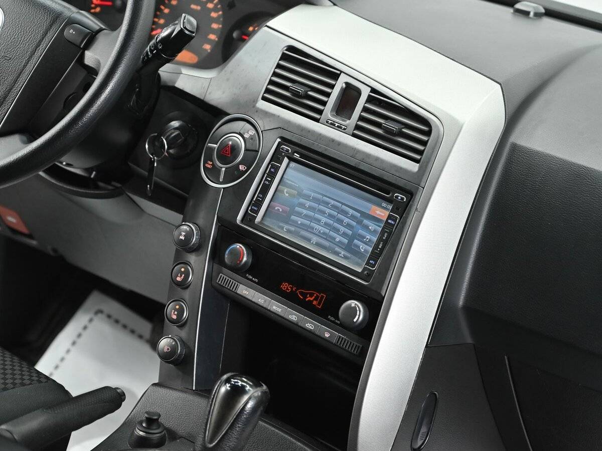 Купить SsangYong Kyron с пробегом. Фото: #8