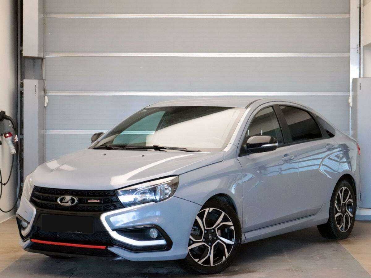 Купить Lada (ВАЗ) Vesta с пробегом. Посмотреть фото