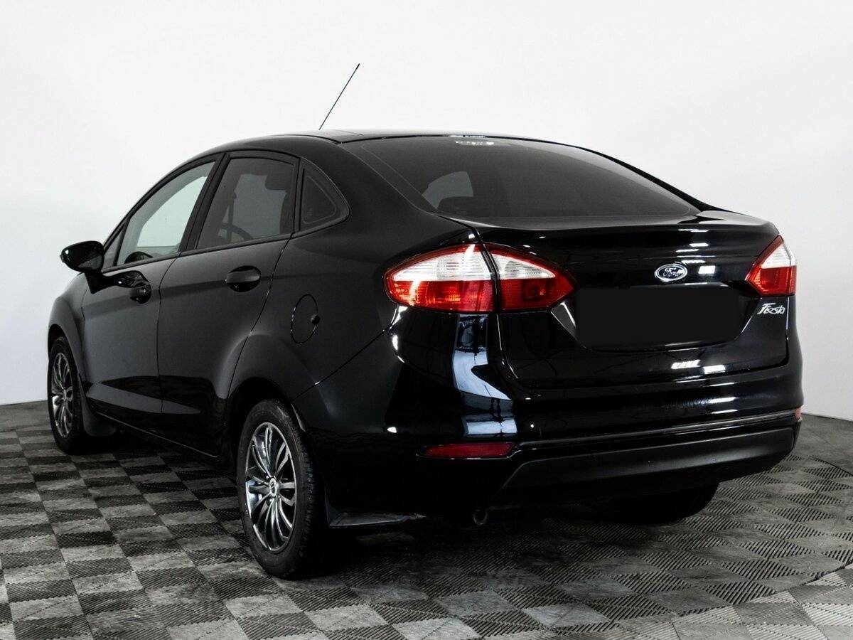 Купить Ford Fiesta с пробегом. Фото: #5