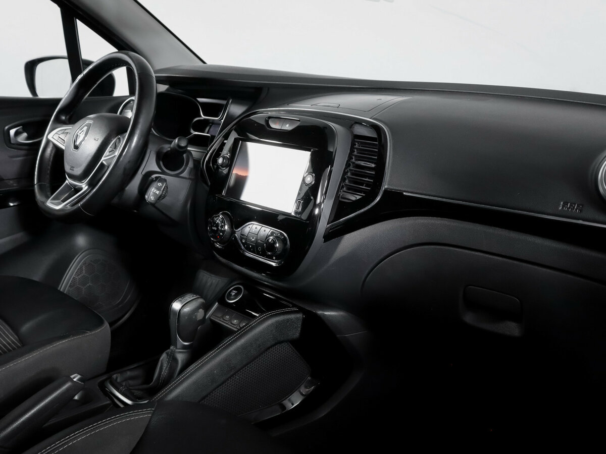 Купить Renault Kaptur с пробегом. Фото: #6