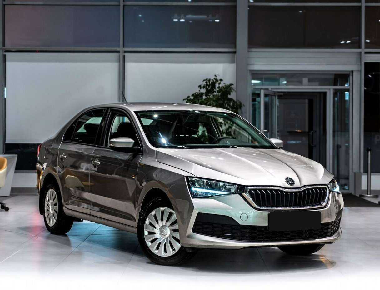 Купить Skoda Rapid с пробегом. Фото: #1