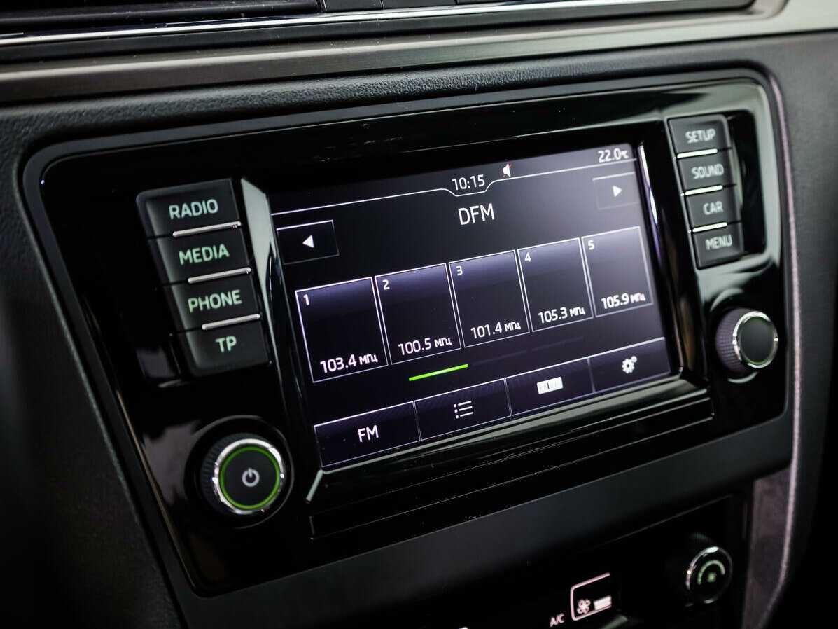 Купить Skoda Rapid с пробегом. Фото: #12