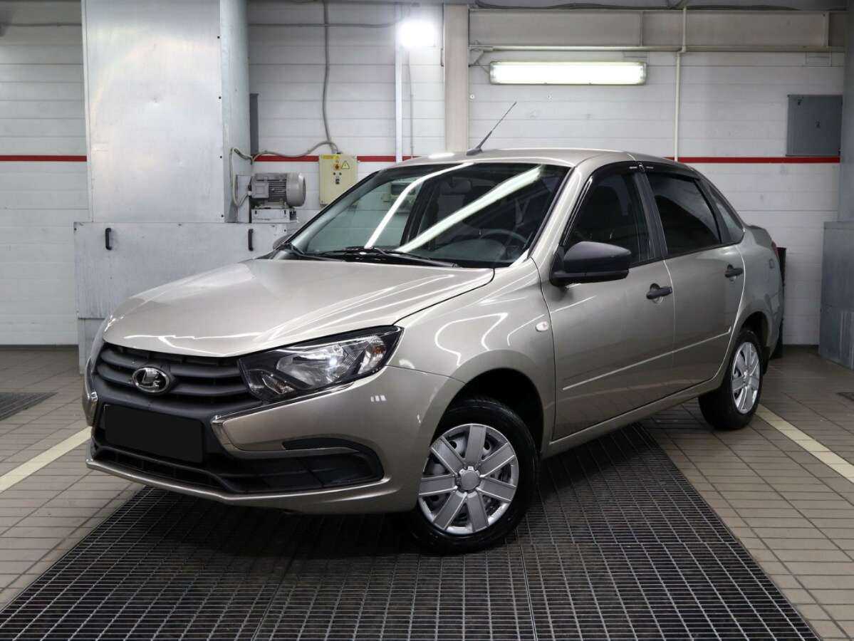 Купить Lada (ВАЗ) Granta с пробегом. Посмотреть фото